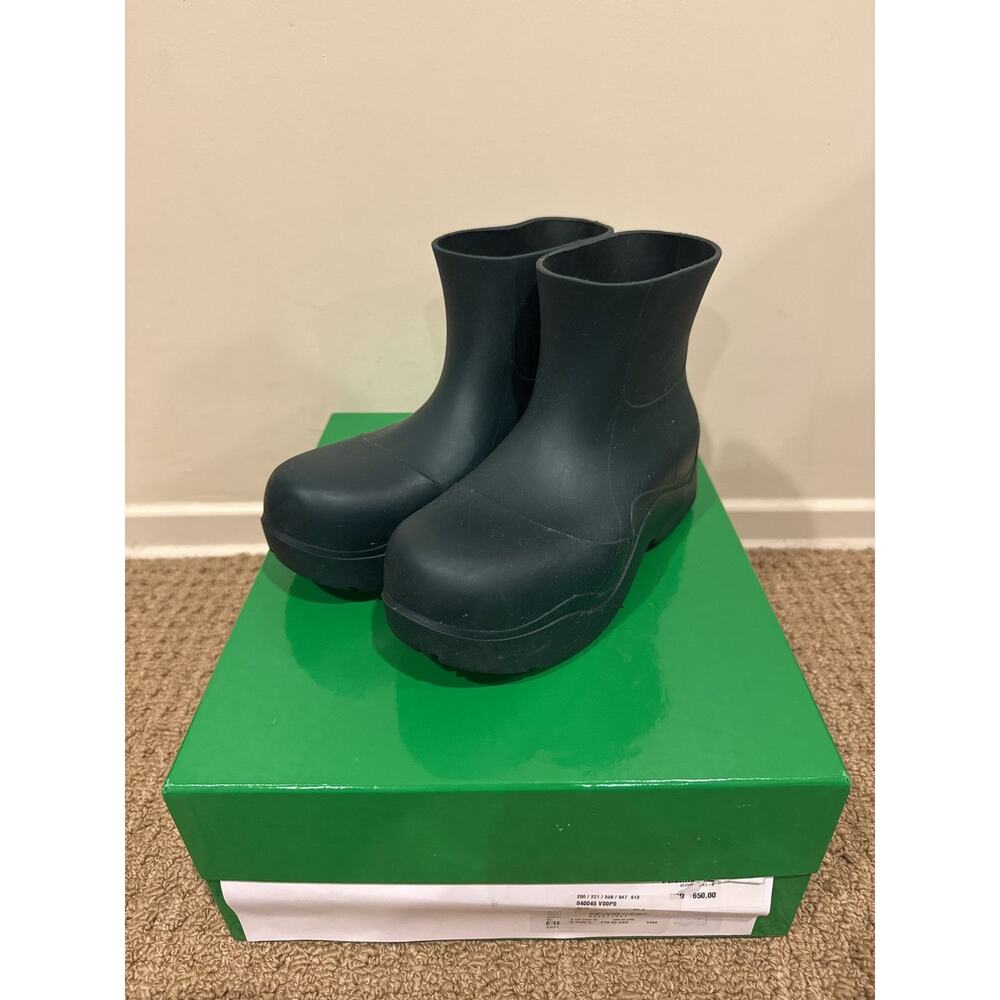 Bottega Veneta Puddle Boots